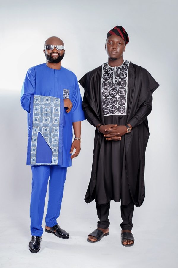 ETW BLUE EMBROIDERY DESIGNED AGBADA 003