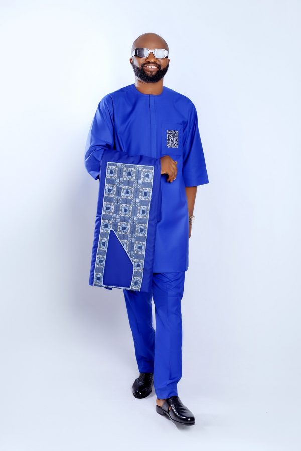 ETW BLUE EMBROIDERY DESIGNED AGBADA 003